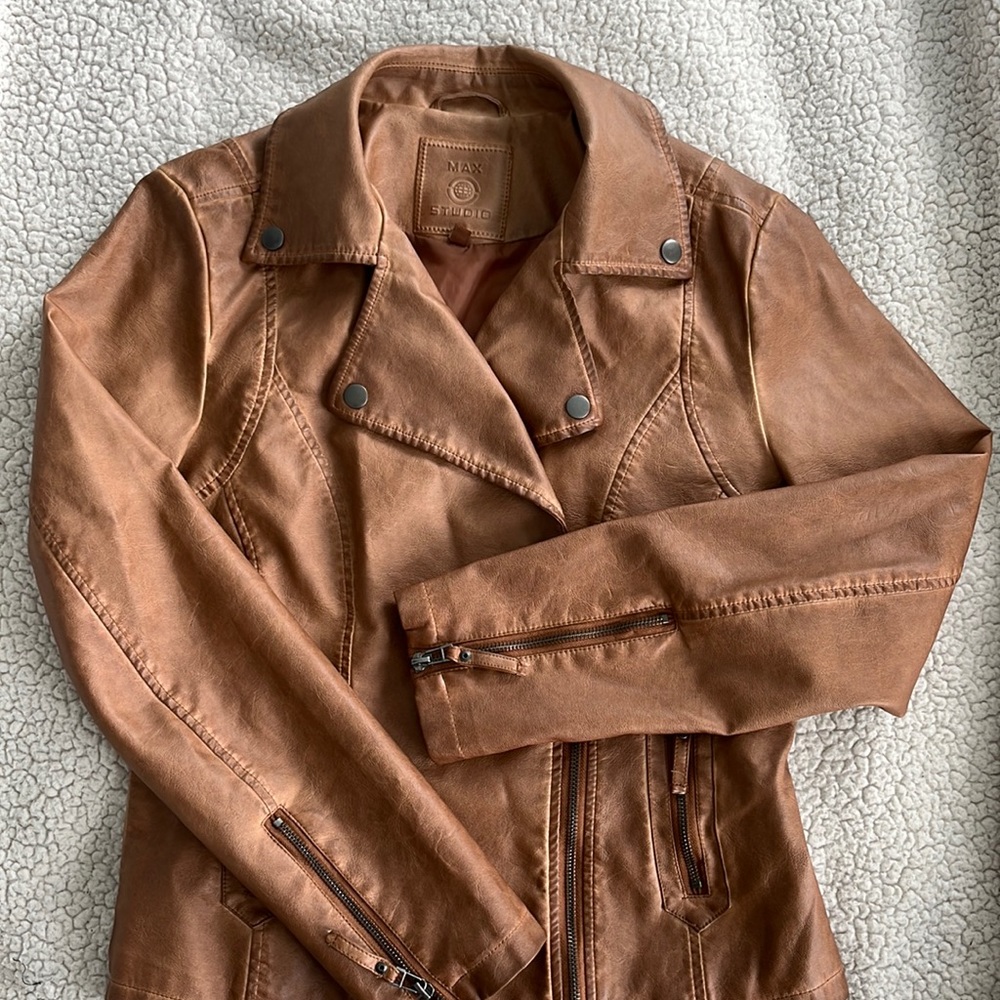 Moto Jacket, dark camel pleather, size M, Max Studio